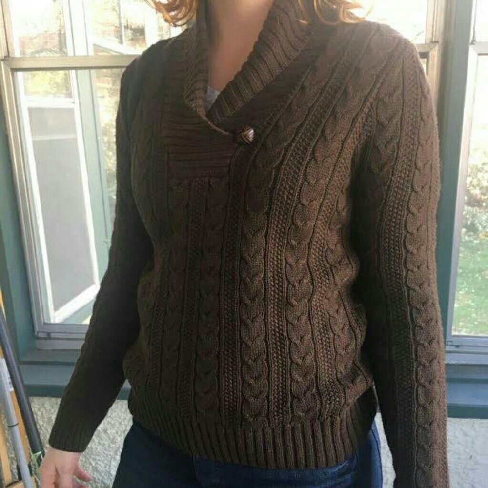 Cozy Cable-knit Sweater